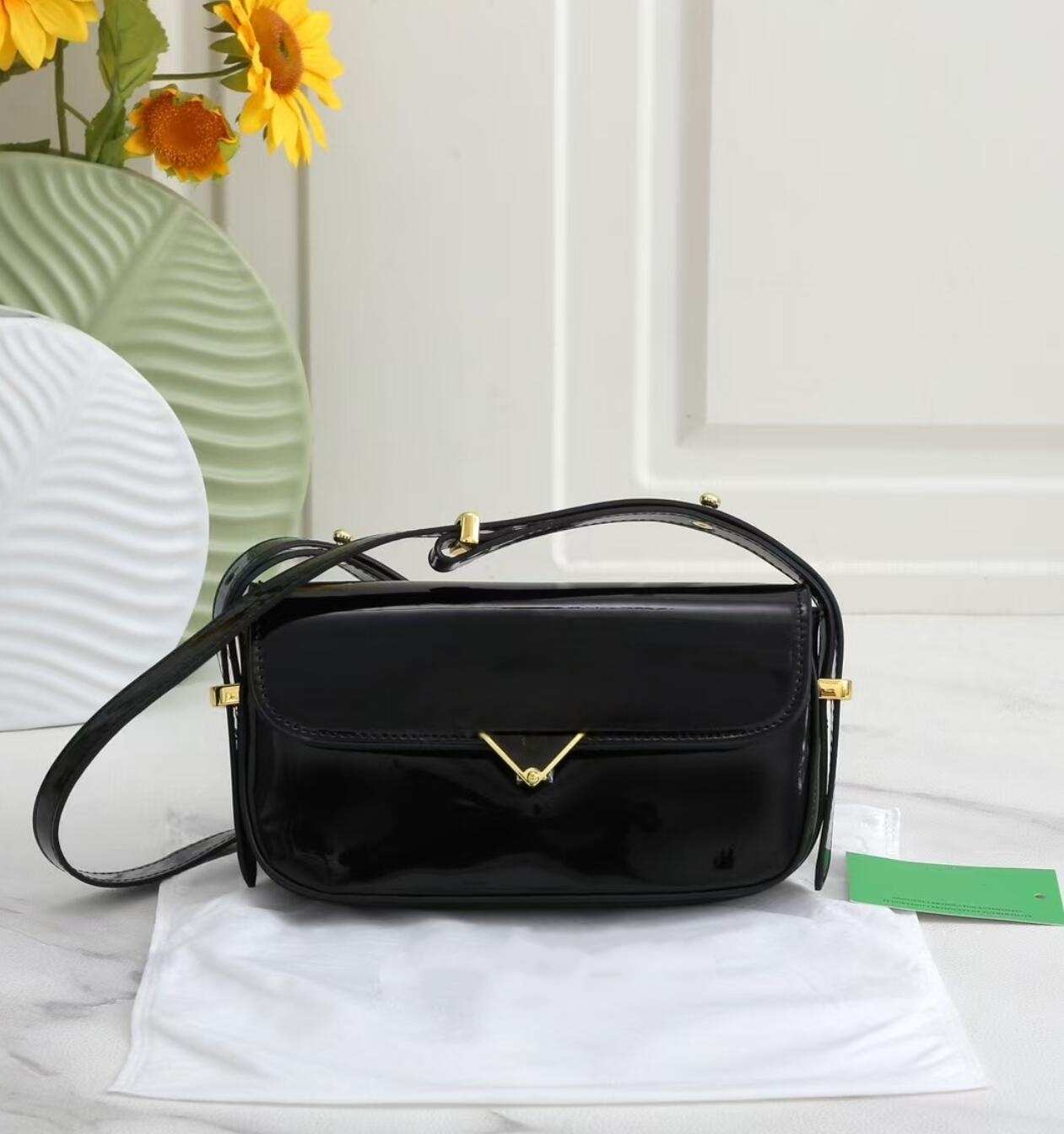 Women Bags Prada - High-Quality Black Leather Tote Purse, Detachable