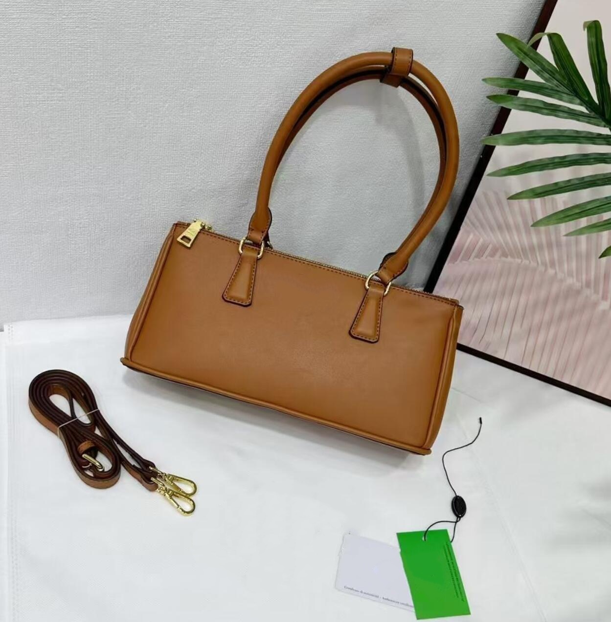 Women Bags Prada - Elegant Dusty Rose Saffiano Top Handle