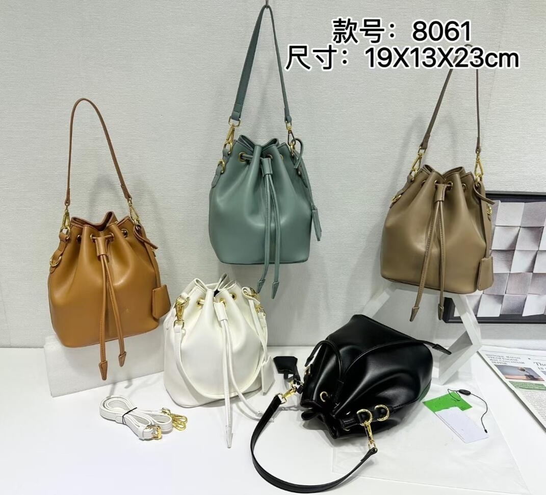 Women Bags Prada - 2026 New Soft Dusty Rose Leather