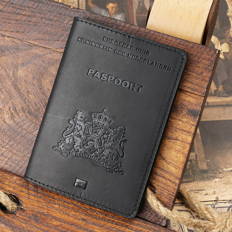 Netherlands Passport Cover Men - Women Bags Netherlands บทวิจารณ์และราคา