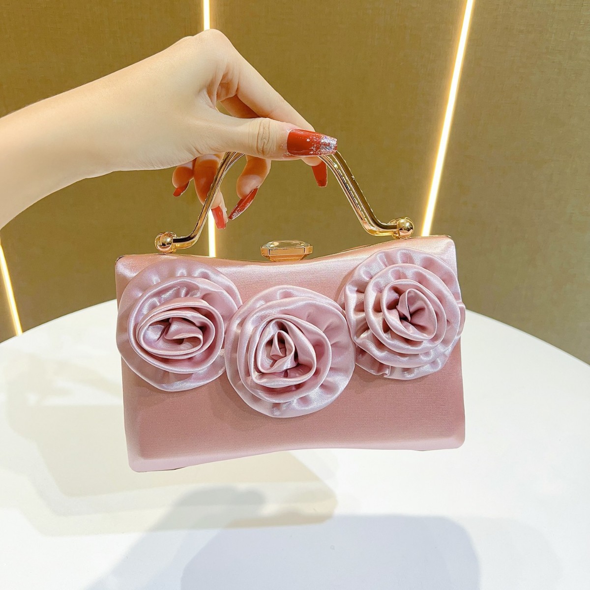 New Silk Evening Clutch Women’ - Women'S Bags New Look บทวิจารณ์และราคา