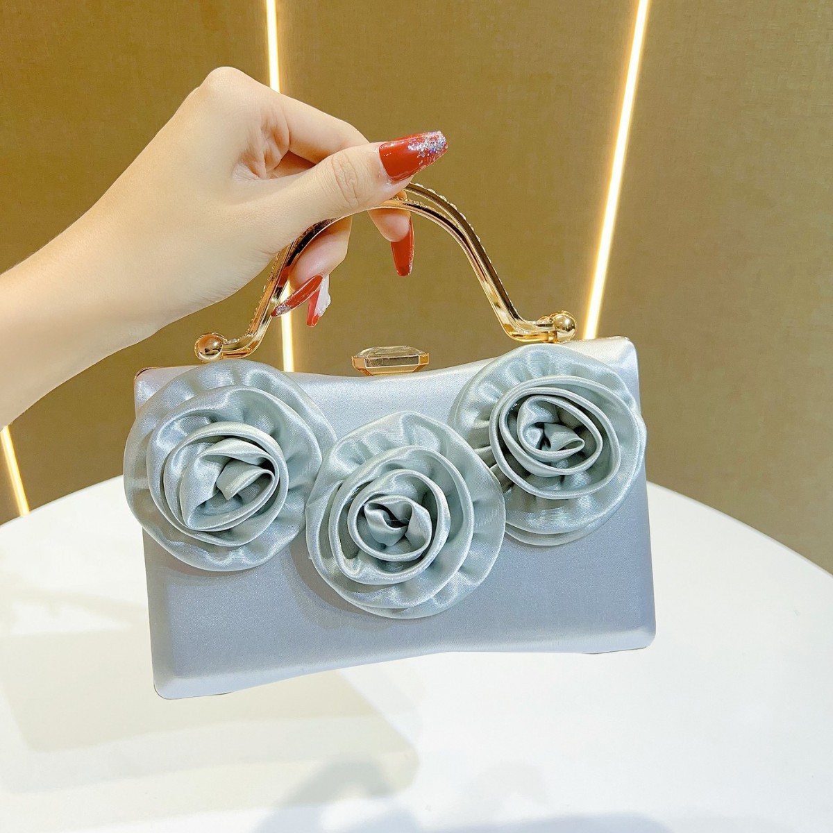 New Silk Evening Clutch Women’ - Women'S Bags New Look บทวิจารณ์และราคา