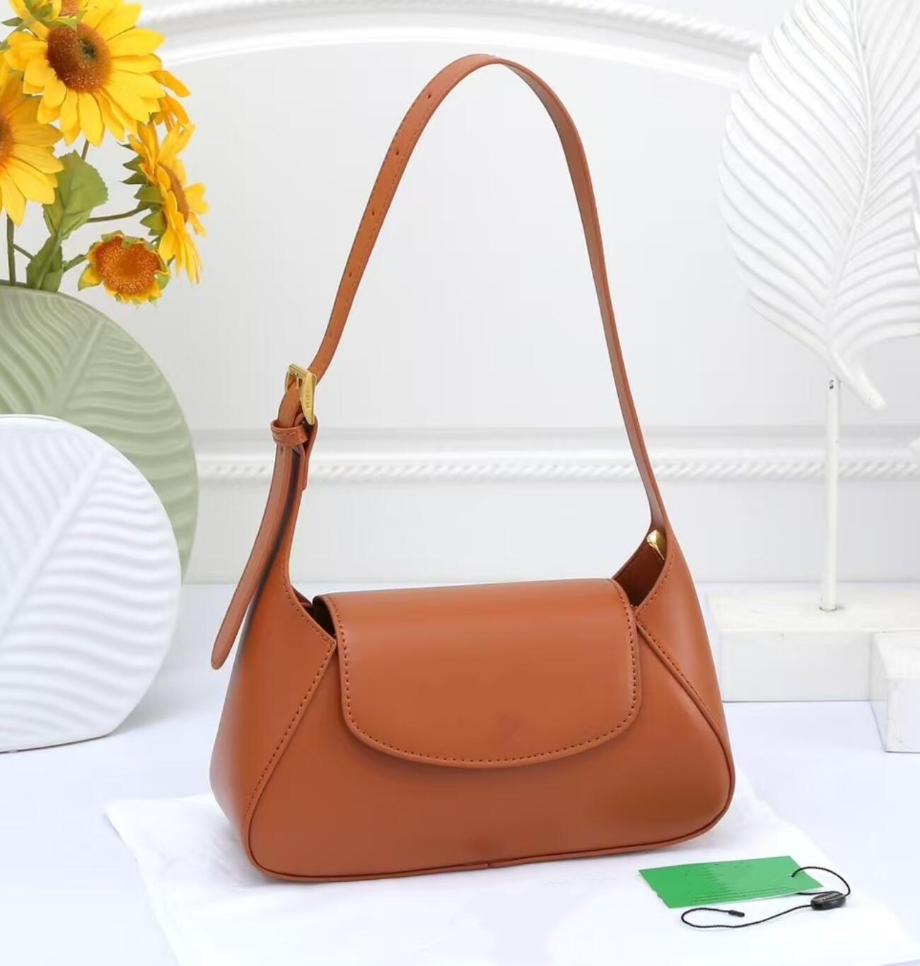 Trendy Vintage Style Brown Lea - Women Bags Prada บทวิจารณ์และราคา