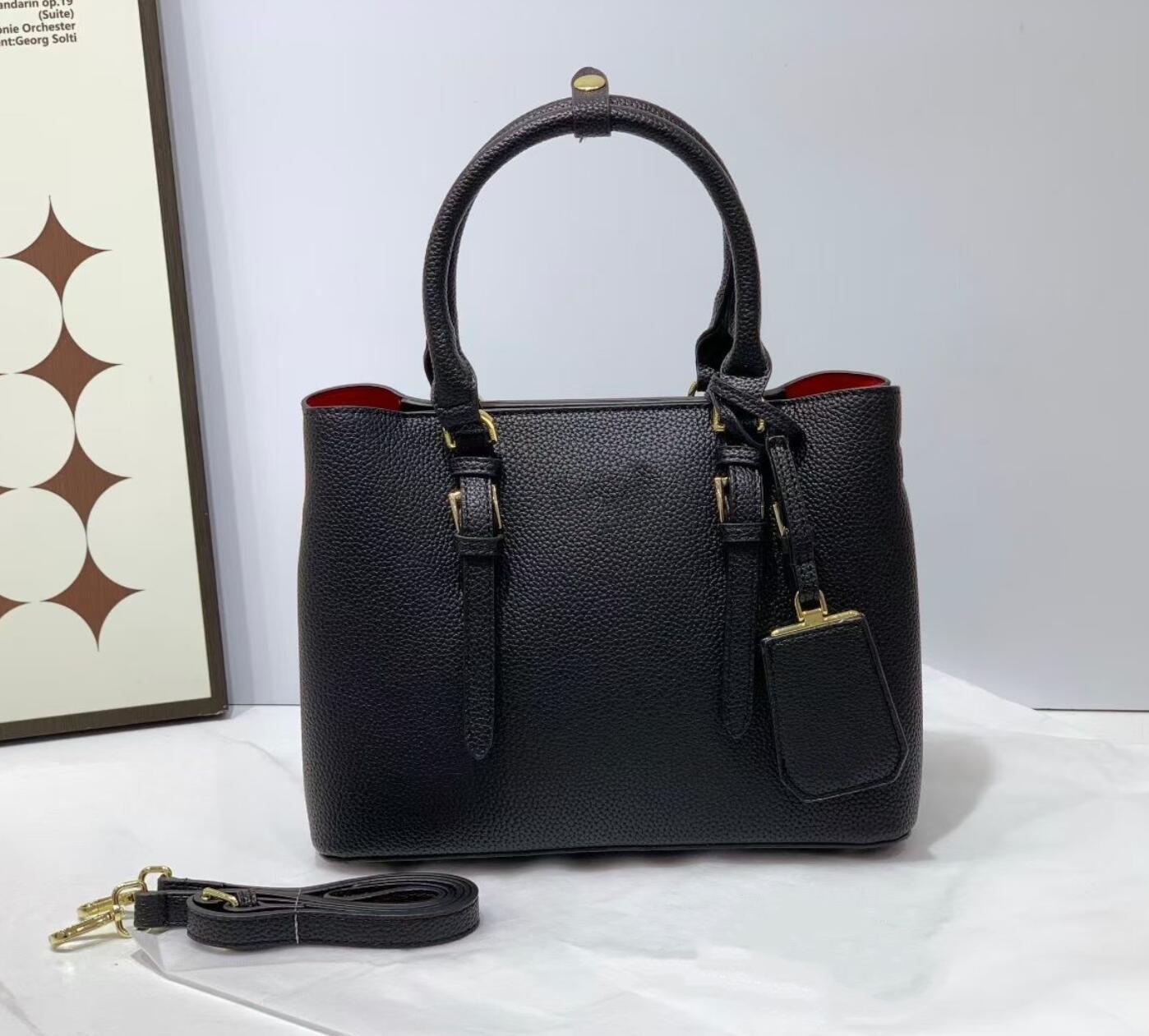 Black Leather Top Handle Tote  - Women Bags Prada บทวิจารณ์และราคา