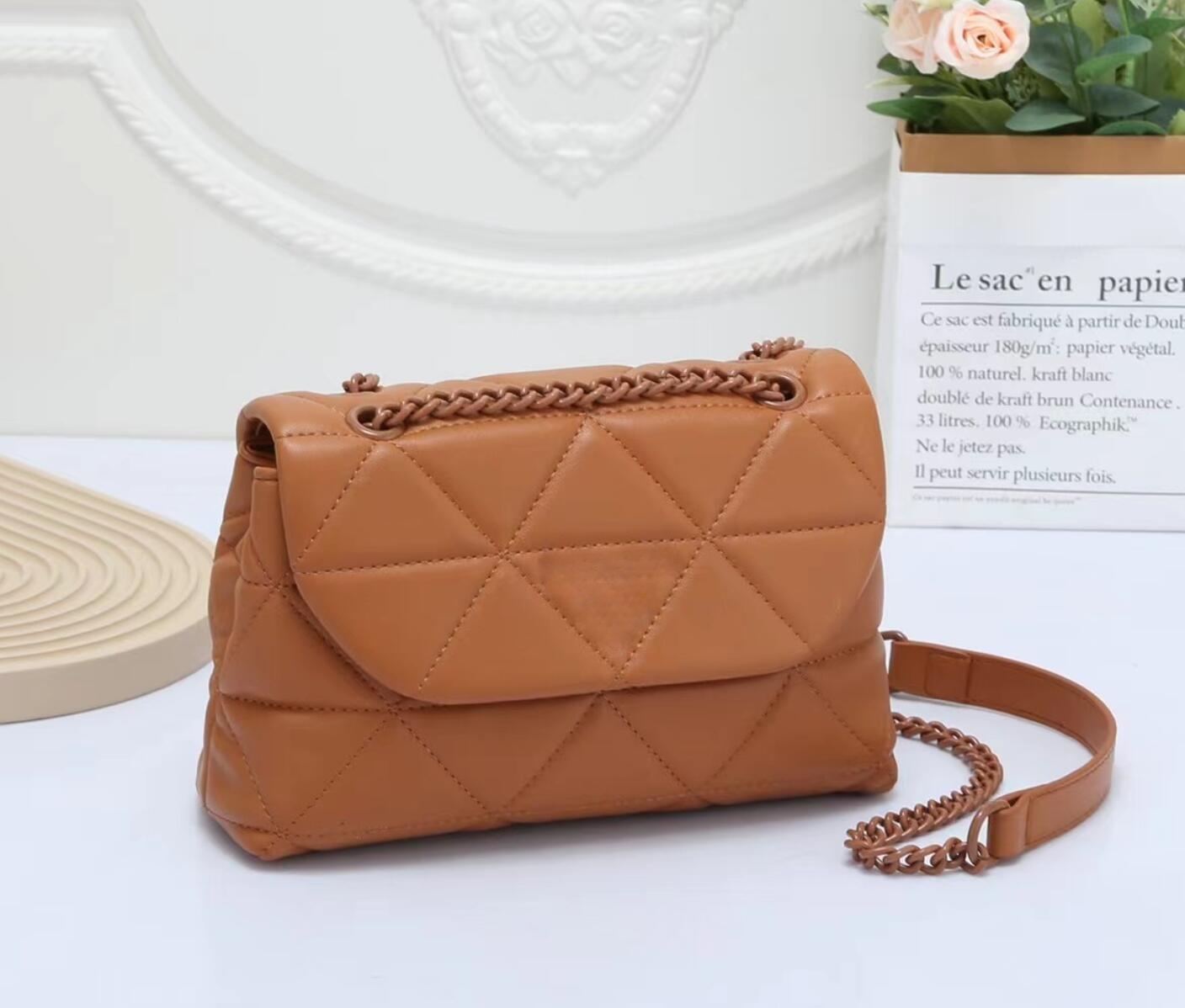 2026 Soft Grain Leather Brown  - Women Bags Prada บทวิจารณ์และราคา