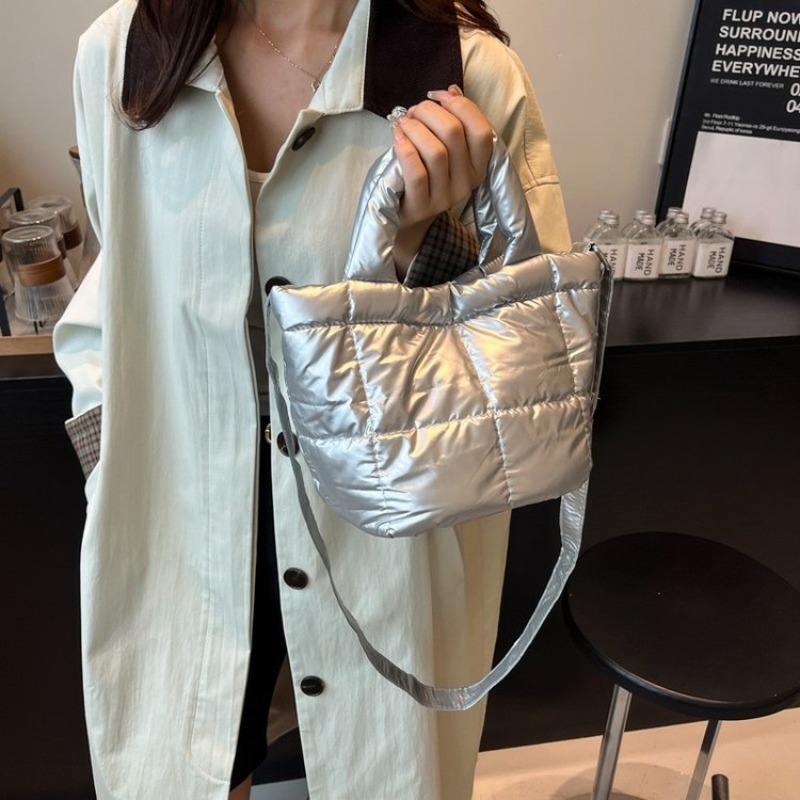 Women's Silver Quilted Nylon M - Women Hand Bags For Office บทวิจารณ์และราคา