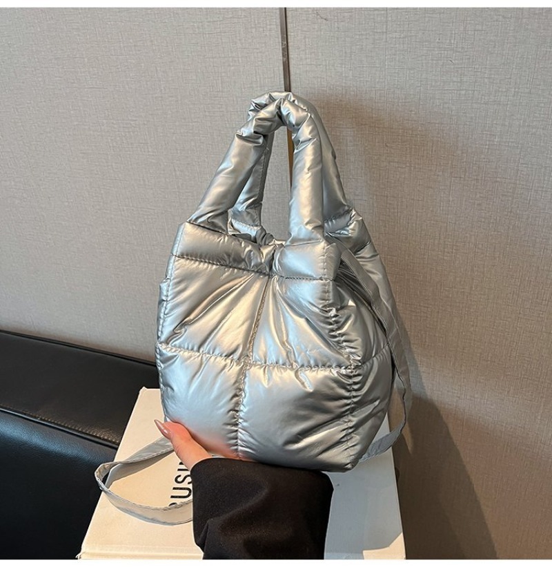 Women's Silver Quilted Nylon M - Women Hand Bags For Office บทวิจารณ์และราคา