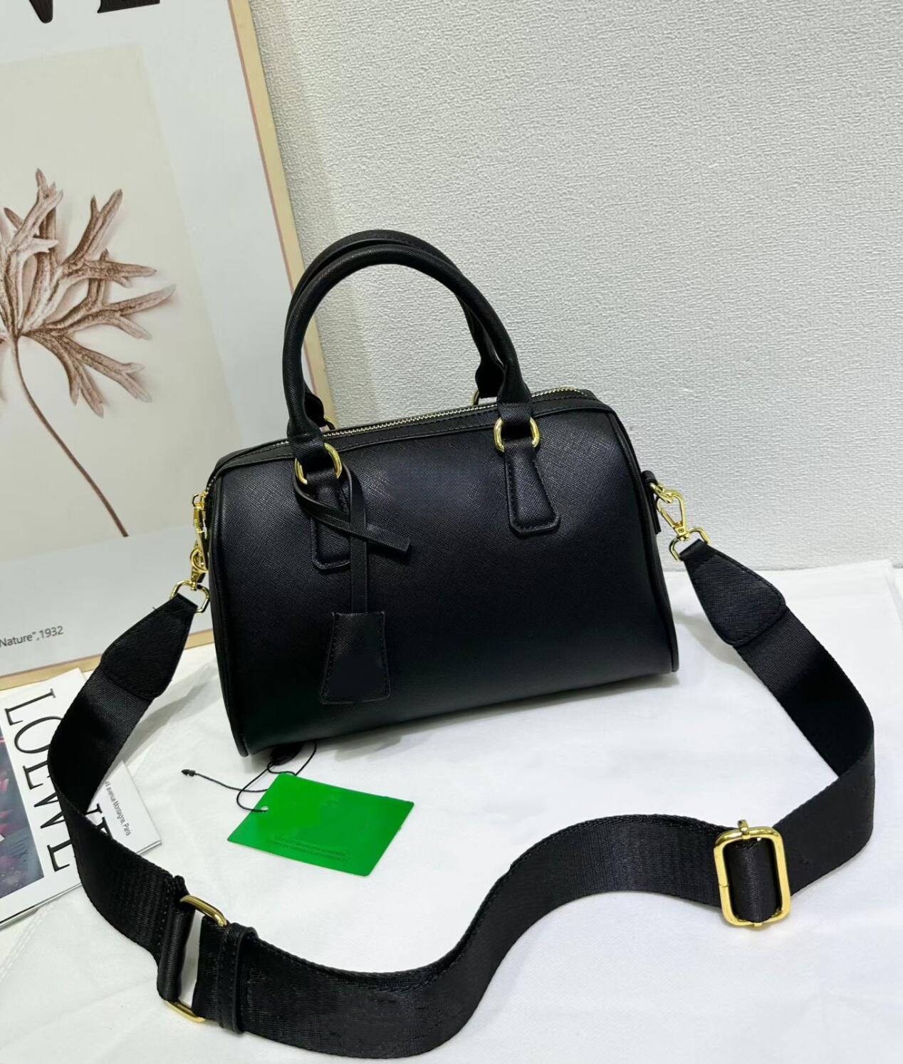 2026 New Solid Blush Pink Saff - Women Bags Prada บทวิจารณ์และราคา