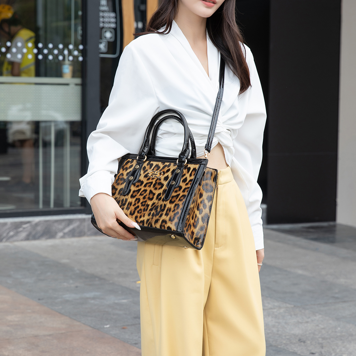 Fashionable Leopard Print Hand - Women Bags For Office Use บทวิจารณ์และราคา